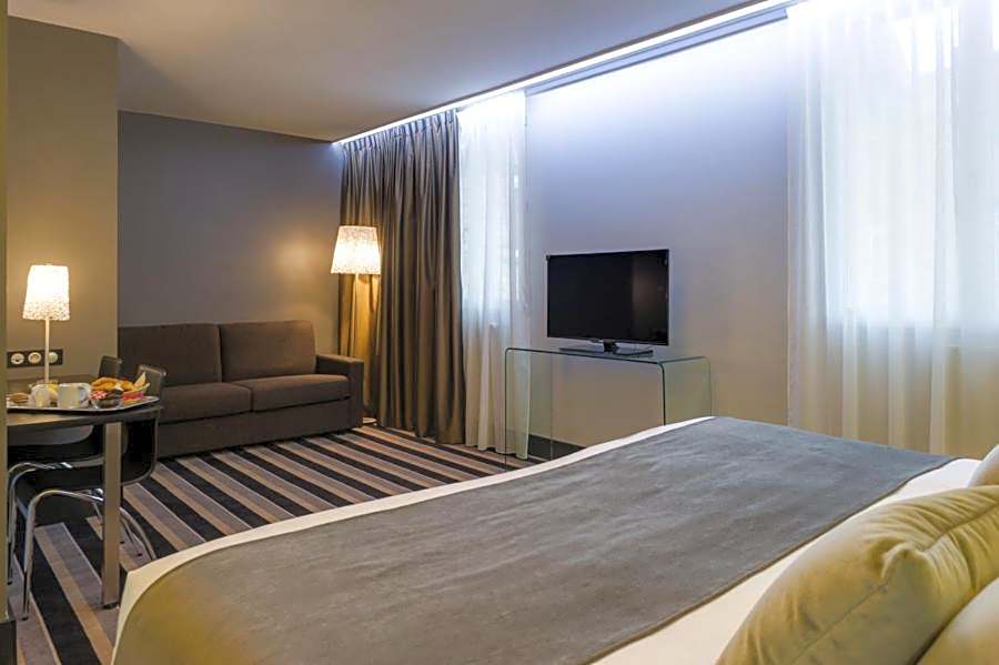 Hôtel Le Châteaubriant