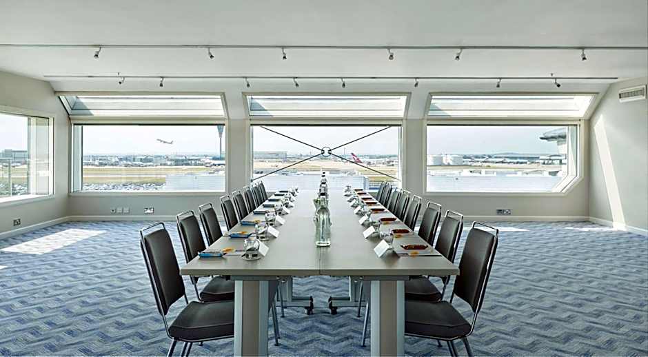 Hyatt Place London Heathrow Airport