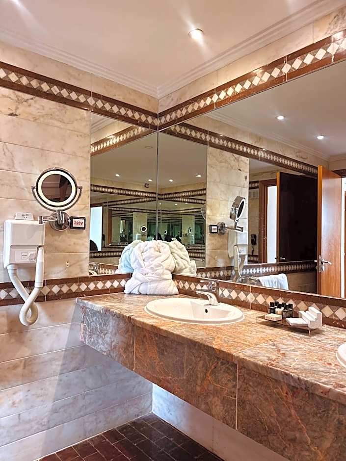 Tunis Grand Hotel