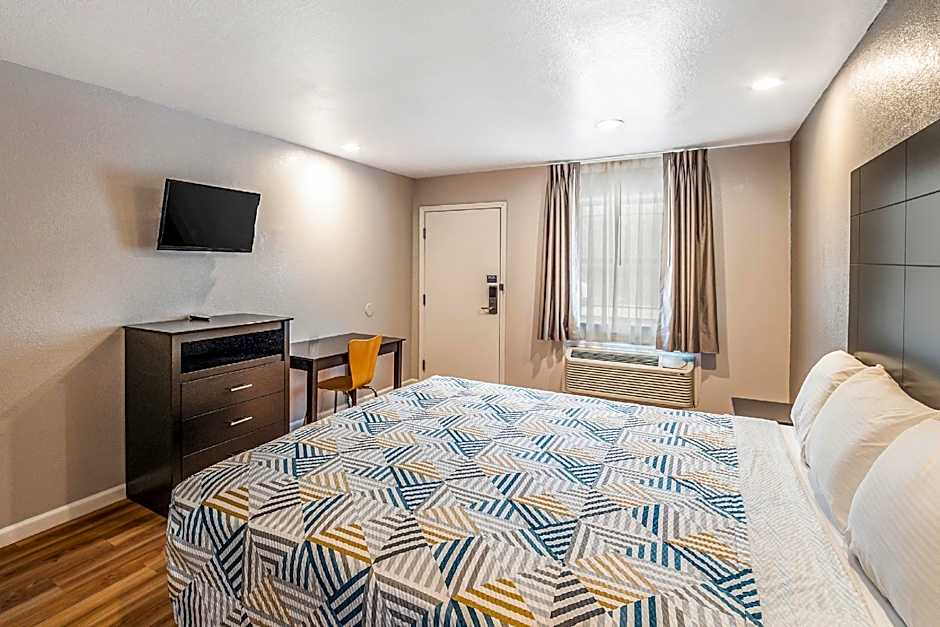 Motel 6 Dallas, TX