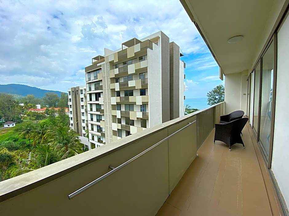 By The Sea with Side Seaview #363A