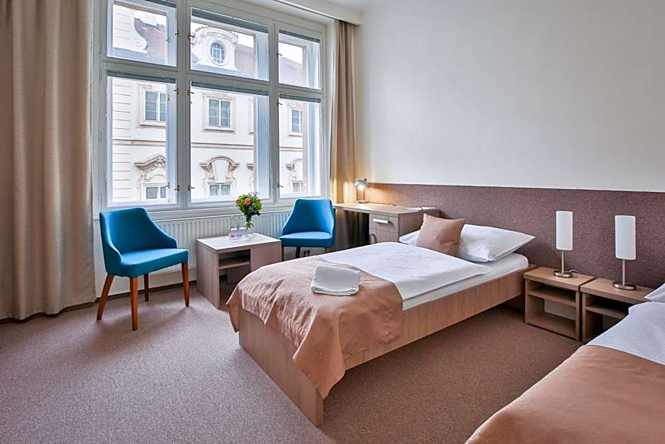 Apartments Embassy by LH