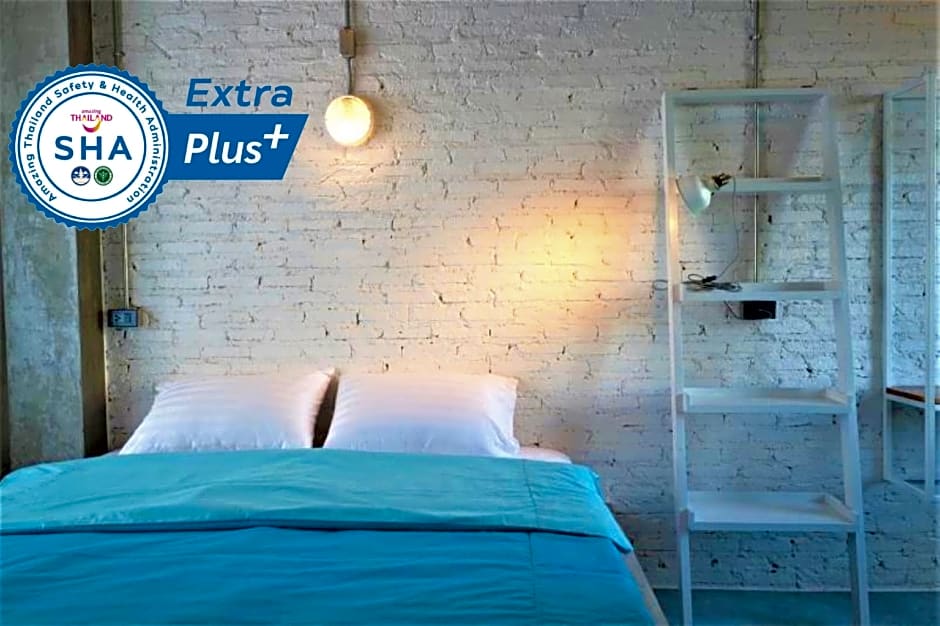 Chanchalay Hip Hostel (SHA Plus)