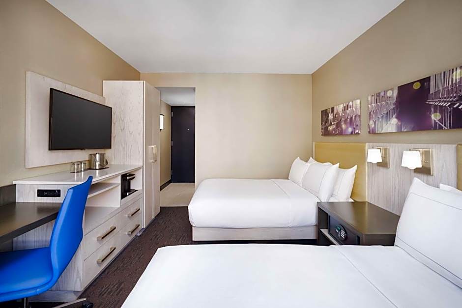 DoubleTree By Hilton New York Times Square West