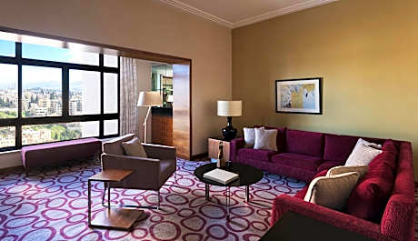 1 Bedroom Premium Suite