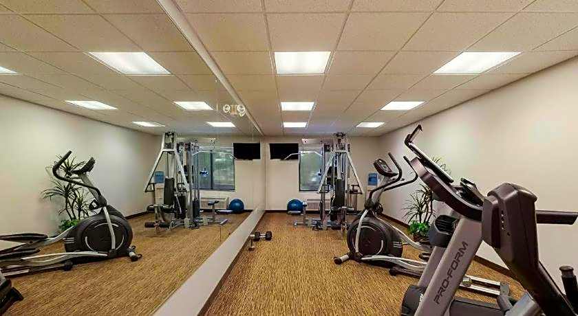 Best Western Douglas Inn & Suites