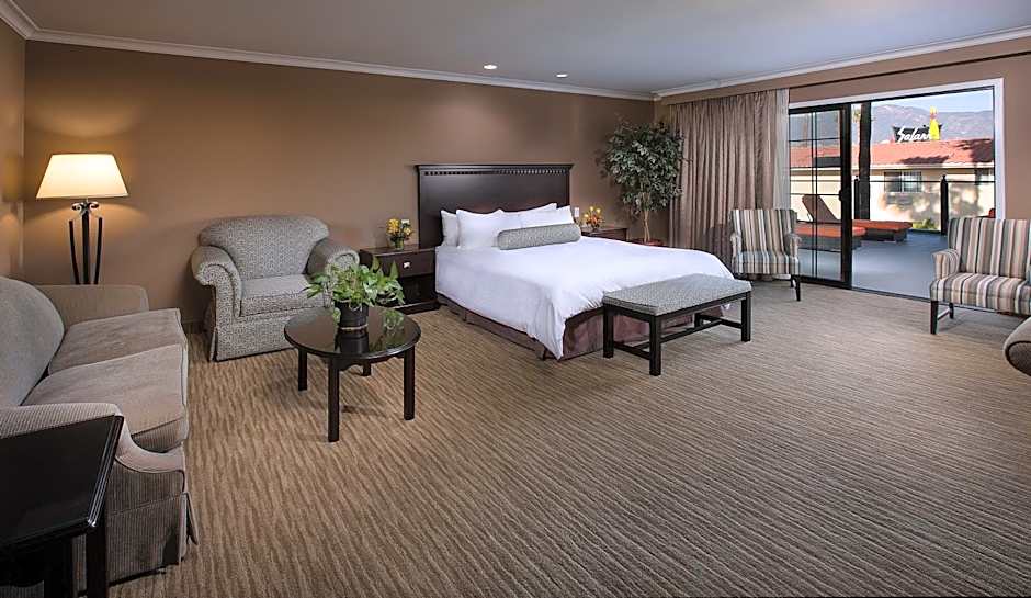 Coast Burbank Hotel