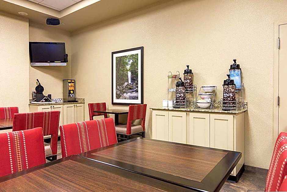Comfort Inn Bentonville - Crystal Bridges