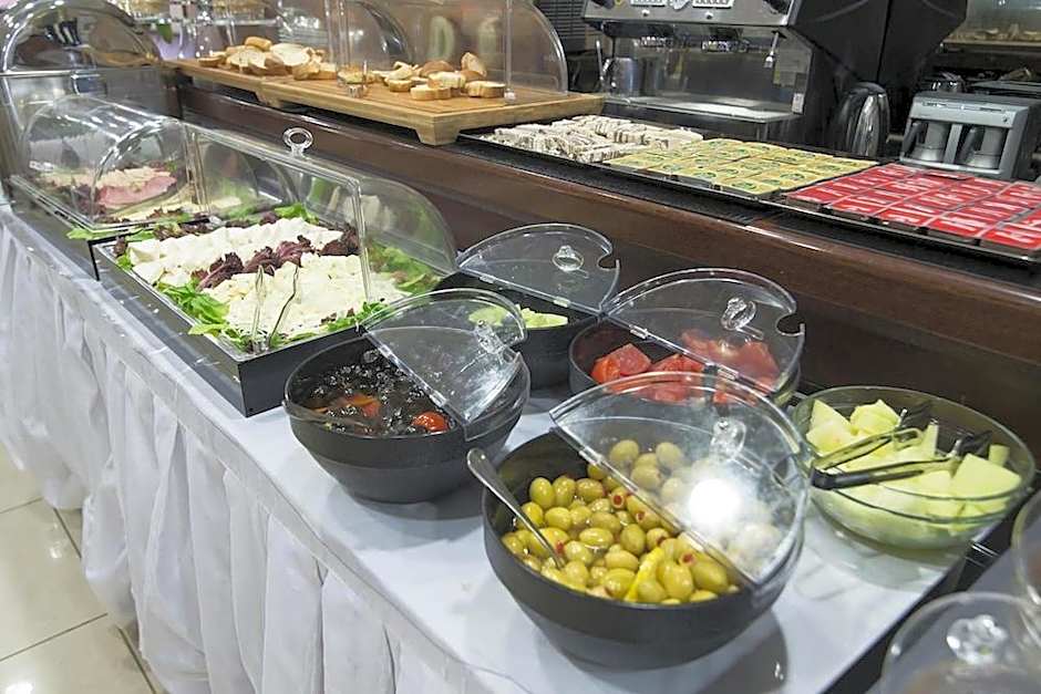 Cumbali Luxury Boutique Hotel