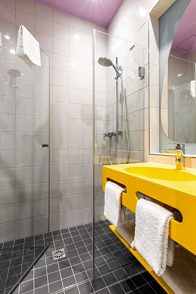 Prize by Radisson, Bonn City