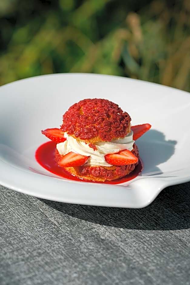 L'Esplanade Hôtel Restaurant Bar à vin