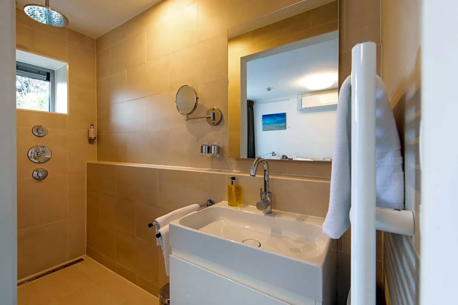 Hotel La Rosa Amsterdam Beach