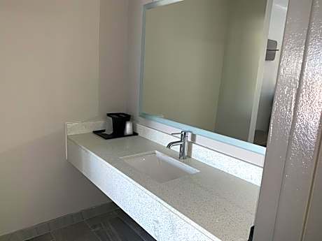 Single Room - Disability Access