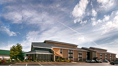 Best Western Ashbury Inn