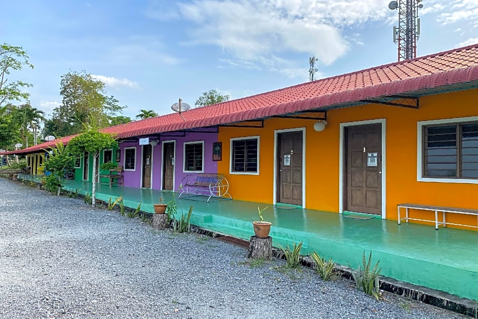 Capital O 90168 Serambi Pelangi Chalet