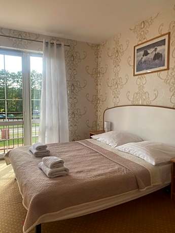 Large Double or Twin Room
