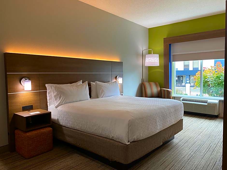 Holiday Inn Express Hotel & Suites Somerset Central By IHG