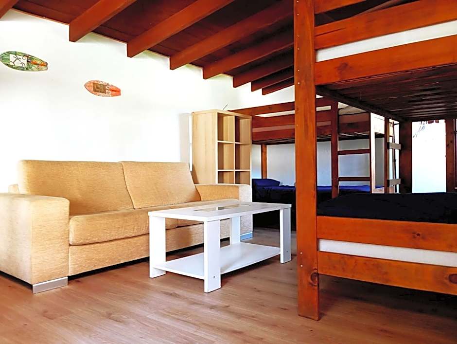 Surf House Gerra