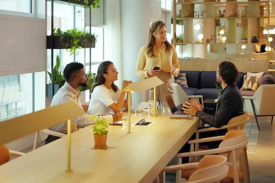 Crowne Plaza Melbourne Carlton By IHG