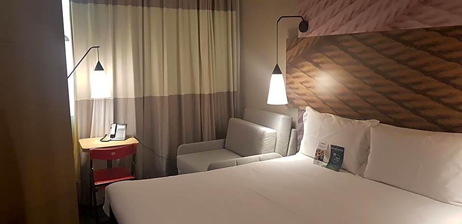 IBIS Carlos Barbosa