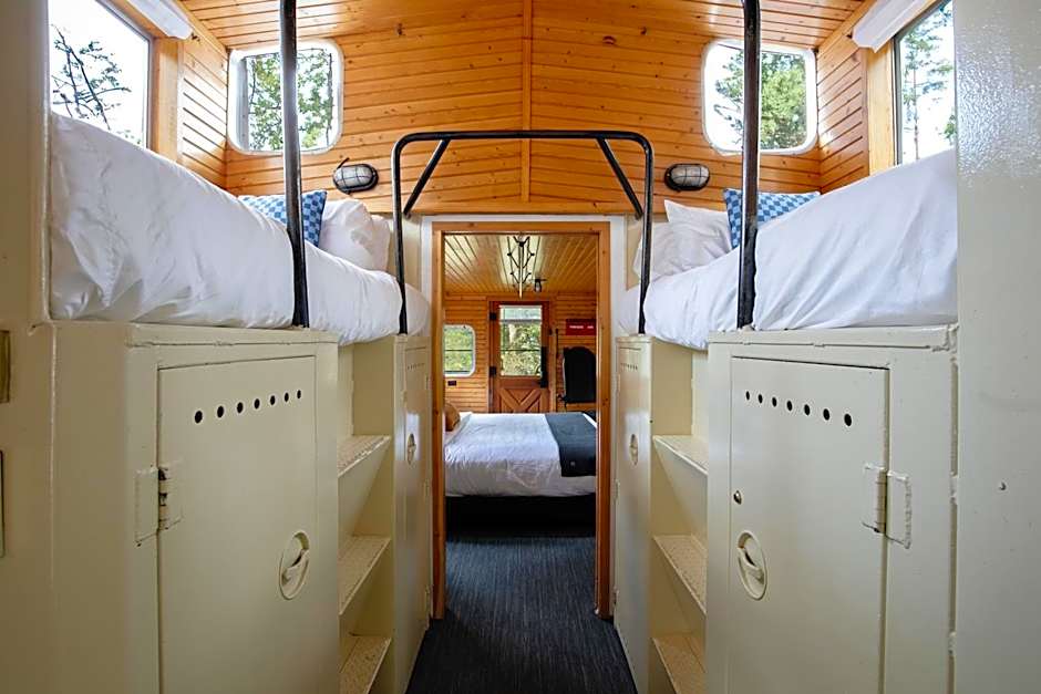 Loge Glacier – Essex, MT