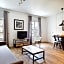 Amister Apartments