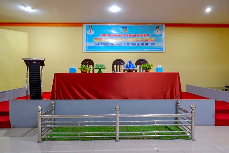 RedDoorz near Citraland Waterpark Kendari