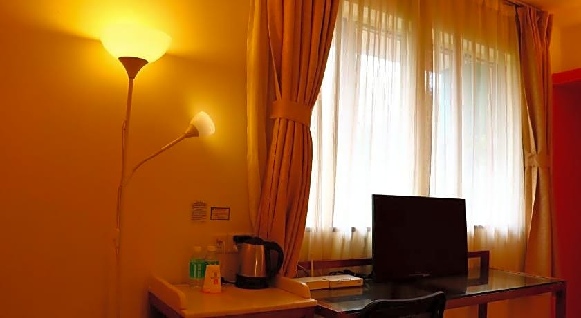 4th Zhongshan Road Garden Inn