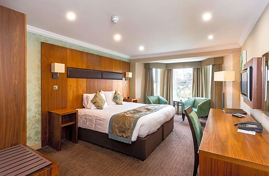 Ramada by Wyndham Cheltenham