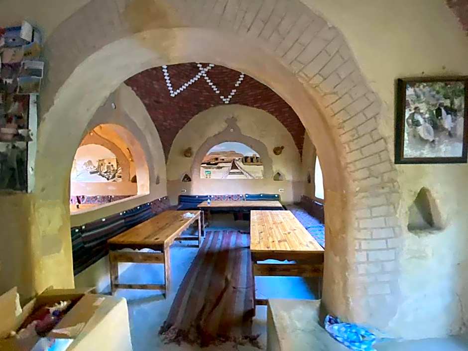 Mountain Camp Ali Khaled