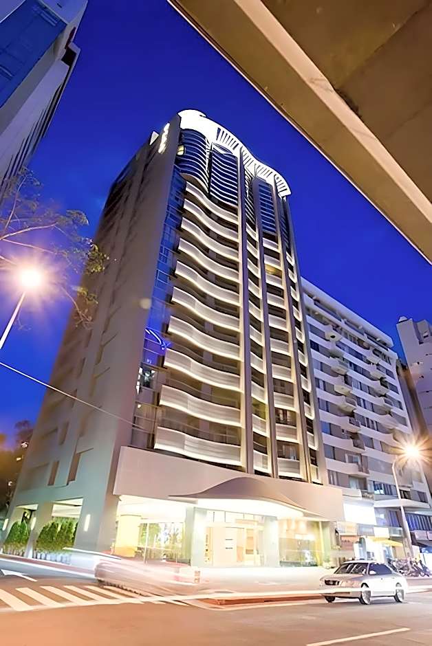 Park Taipei Hotel