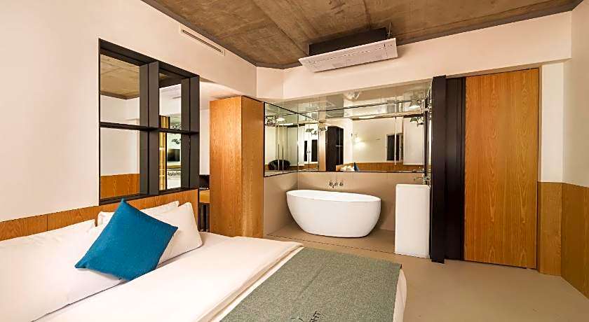 Jamsil Delight Hotel