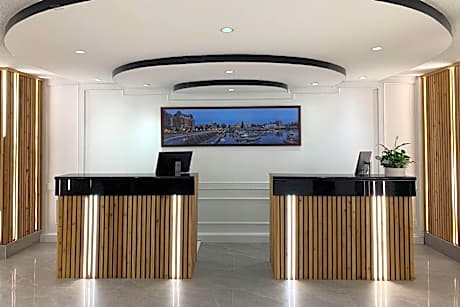 The Vic, an Ascend Collection Hotel