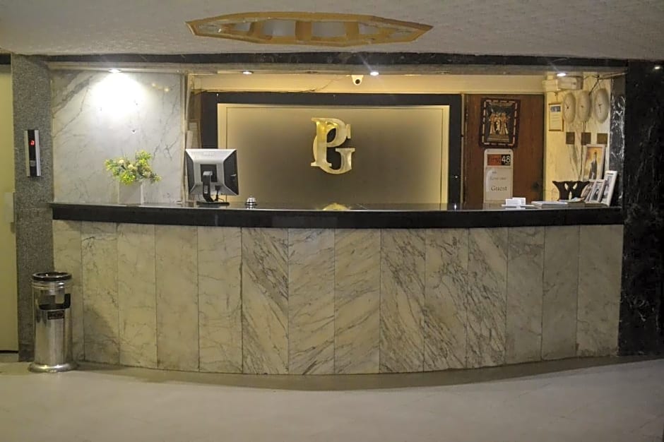 New Garden Palace Hotel