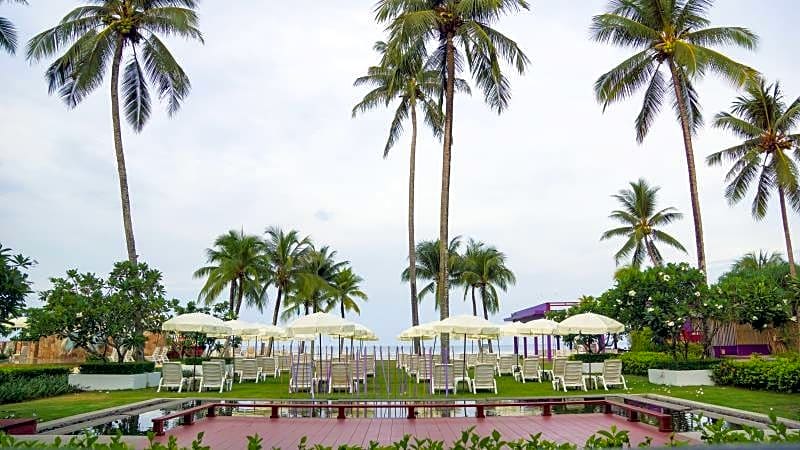 Apsara Beachfront Resort & Villa (SHA Plus)