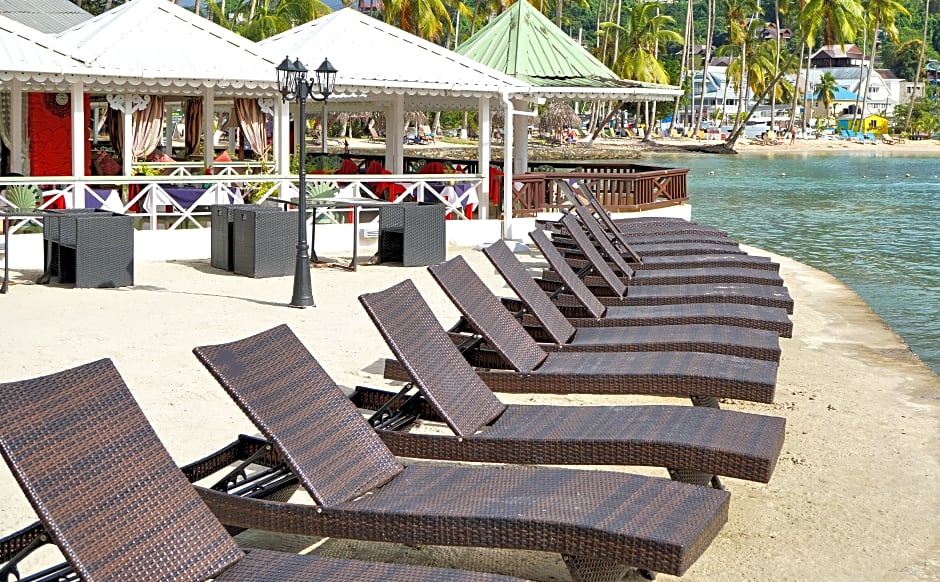 Marigot Beach Club & Dive Resort