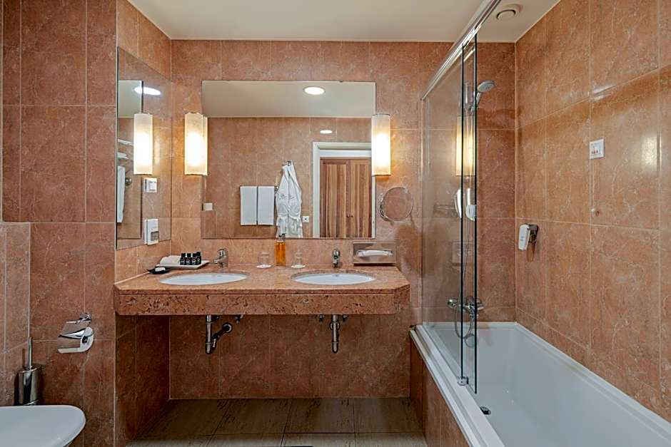 Albatroz Beach & Yacht Club