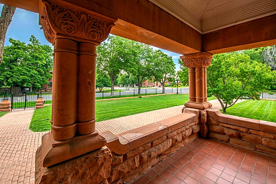 Orman Mansion - Pueblo's Most Luxurious Stay!