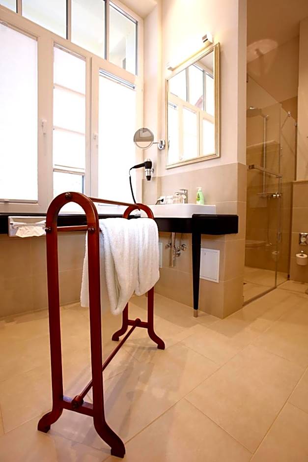 Villa Waldfrieden - Design trifft Budget