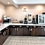 Super 8 by Wyndham Longmont/Twin Peaks