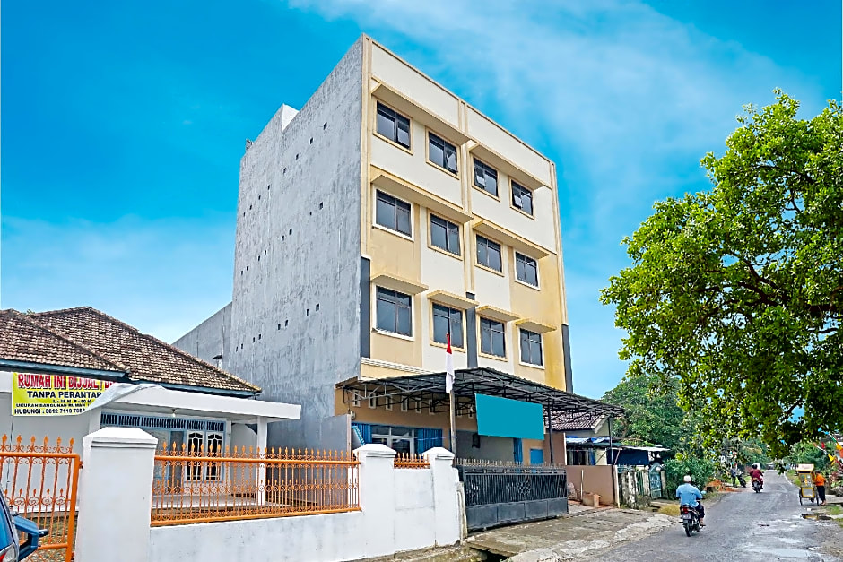 OYO 91559 Kost Bangau Syariah