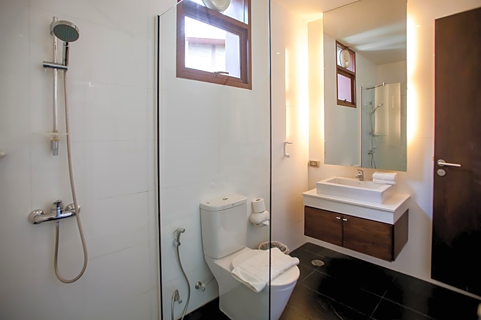 Amatapura Beach Villa 6, SHA Certified 