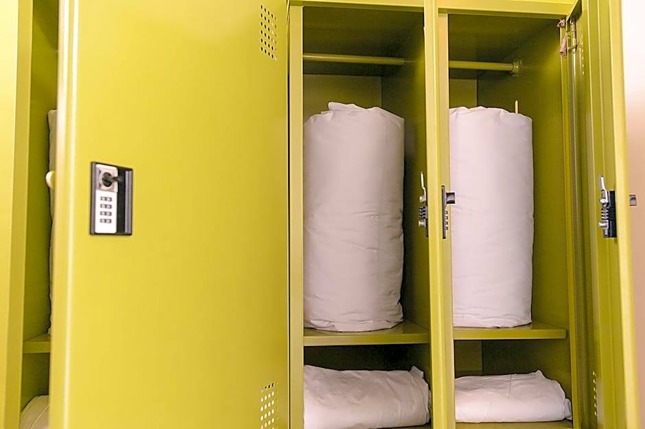 Kiwi Express Hotel - Taichung Station Branch Ii