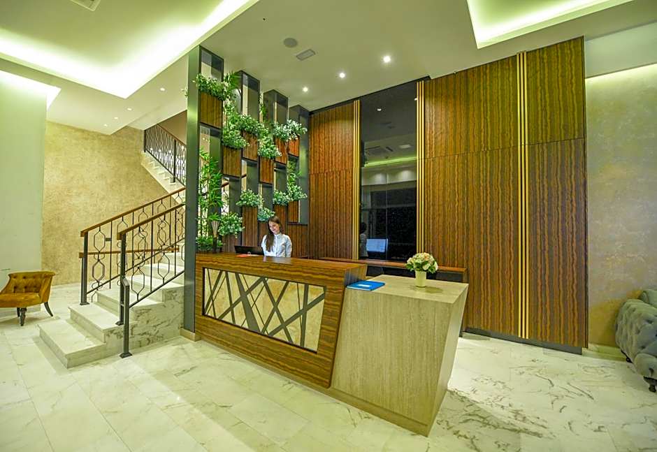 Hotel Lazaro