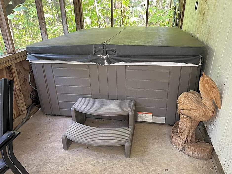 Rock Stalls Lodge Hocking Hills