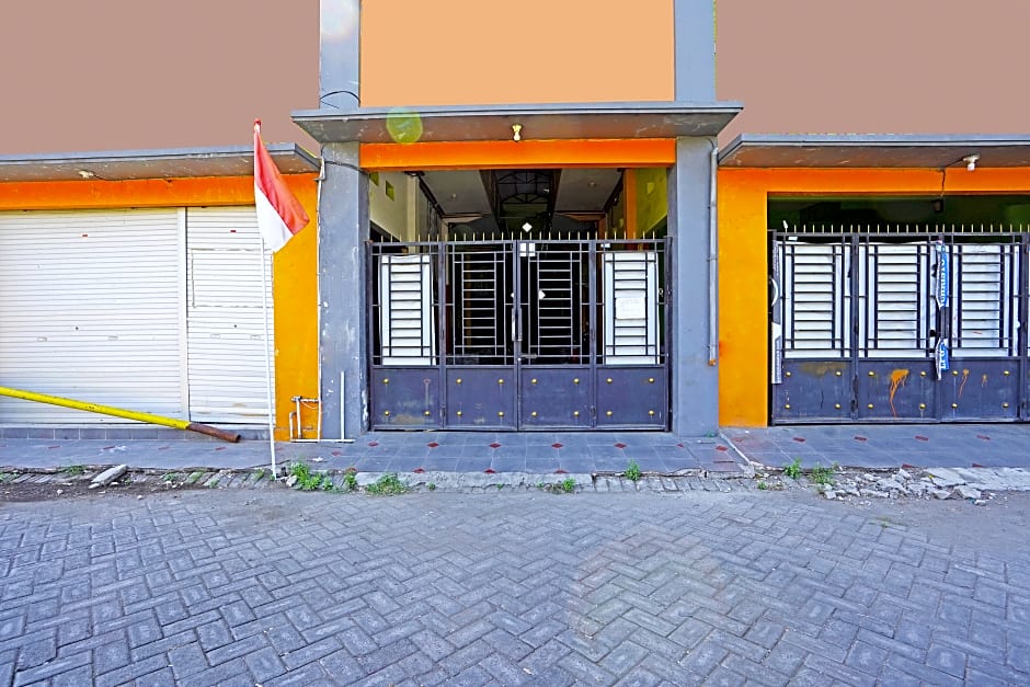 Oyo 91583 Dâ€™cost Green Syariah