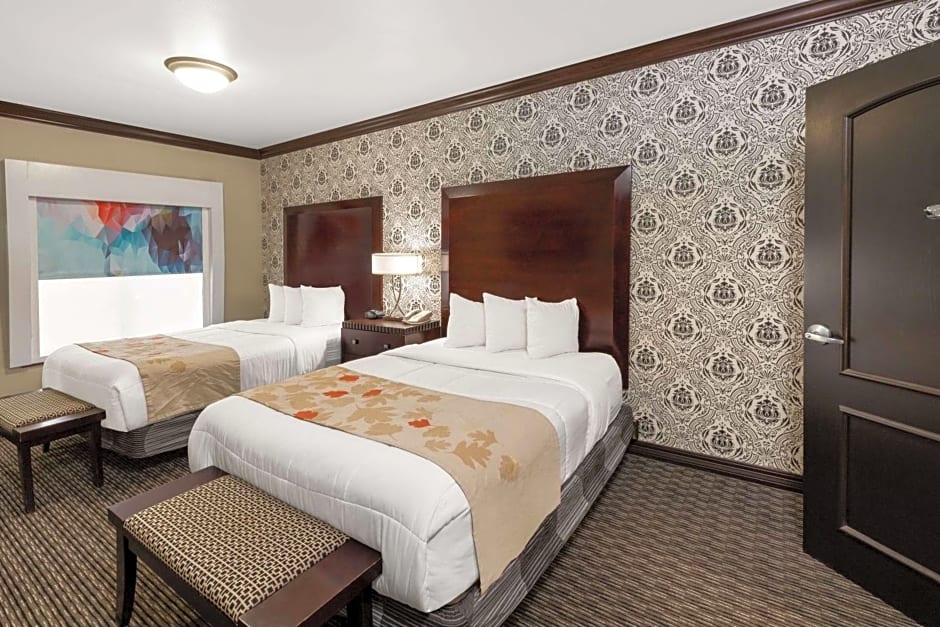 Hawthorn Suites by Wyndham Lubbock