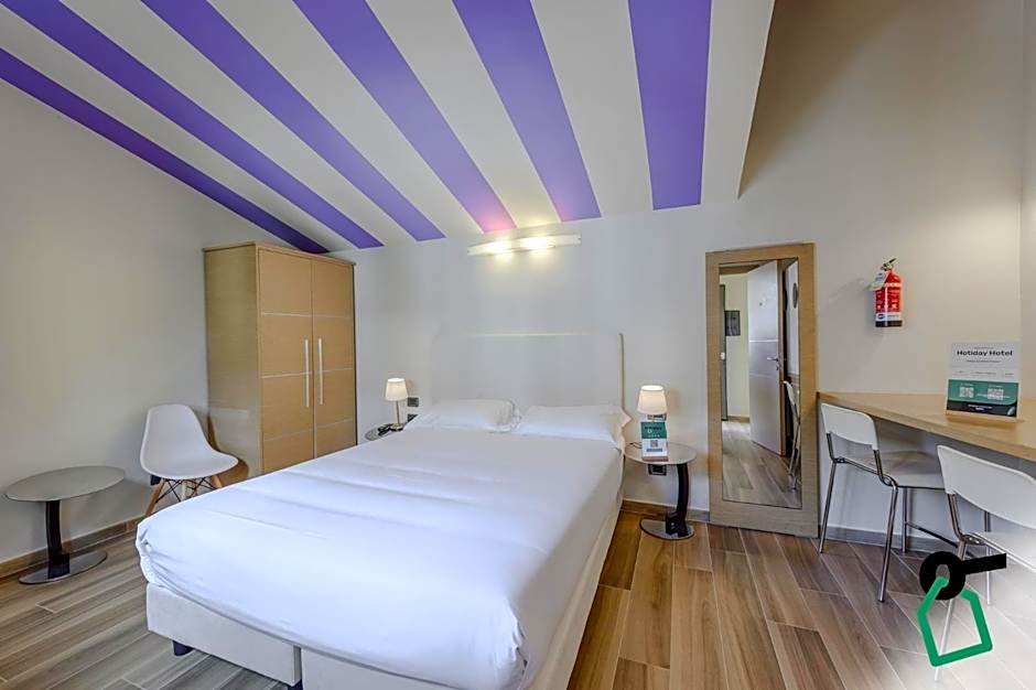 HOTIDAY ApartHotel Firenze