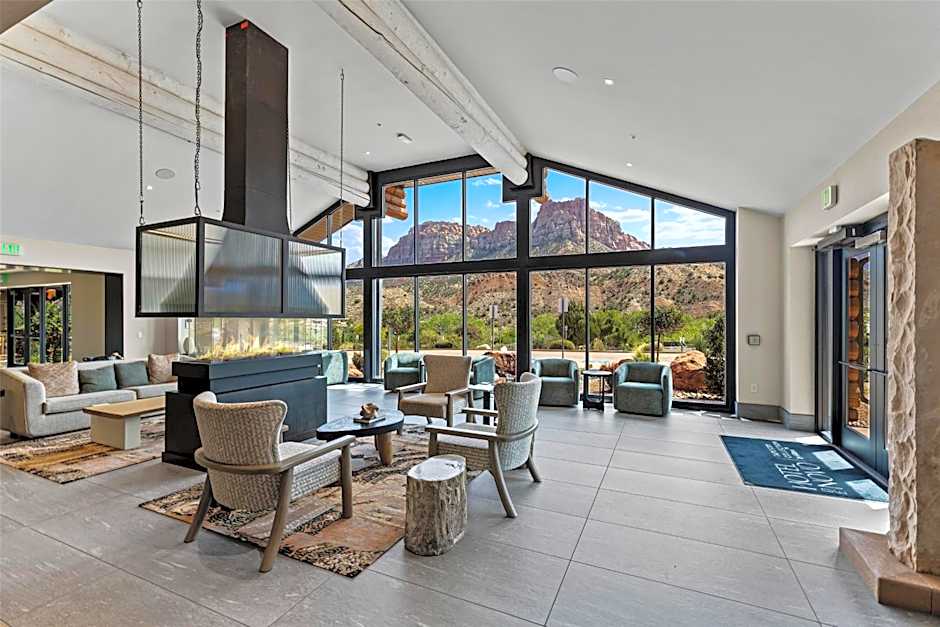 Hotel De Novo, Tapestry Collection by Hilton