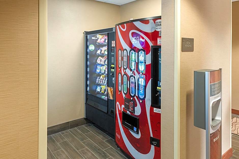 Comfort Inn & Suites West - Medical Center